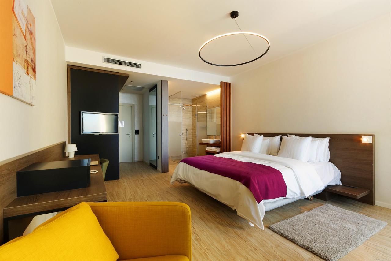 Hotel Ola - Adults Only Seget Donji ภายนอก รูปภาพ
